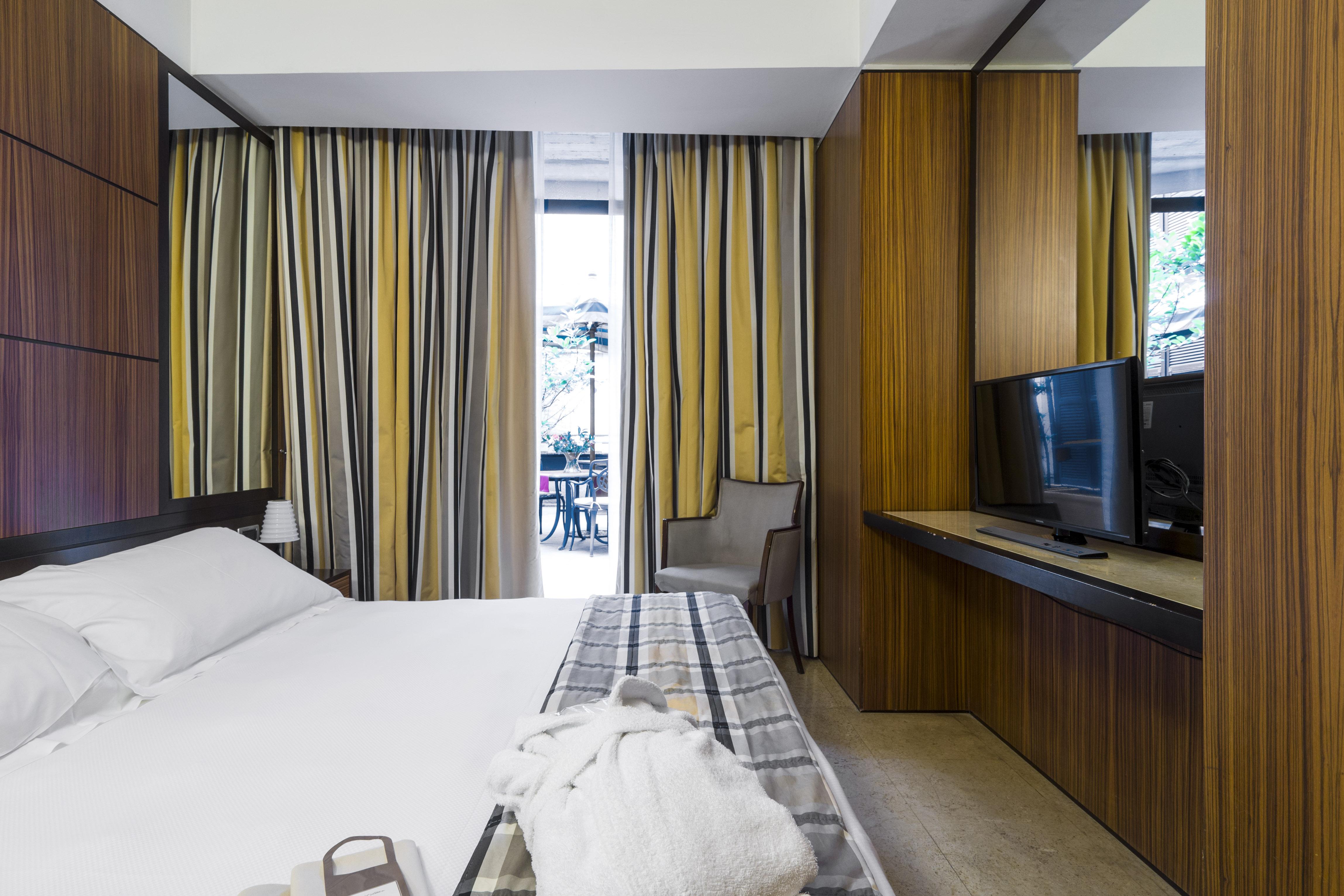 Hotel Carrobbio Milano Ngoại thất bức ảnh